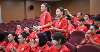 Milli karateciler, Kocaman'a konuk oldu 