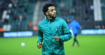 Mendes'in ayağına bakmak zorunda mıyız? 