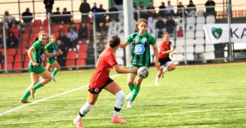 Sümeyye Aslan attığı golle TARİHE geçti!