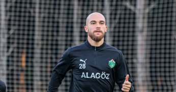 Iğdır, Antalya’da kamp yapıyor