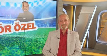 Futbolcu ile ayakkabılarını değiştirdi, hakemliği bırakmak zorunda kaldı 