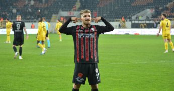 Bir anda ateş hattından Play-Off’a! Bu lig böyle bir lig işte! “3-1”