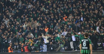 Blok cezaları tribünü vurdu 