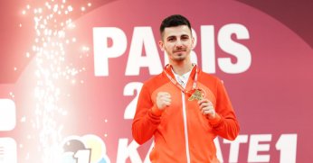 Türk Karatesi Paris’te de ŞOV YAPTI!