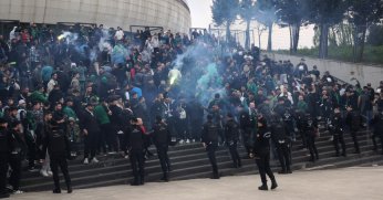 Kocaelispor taraftarını boşu boşuna dakikalarca beklettiler