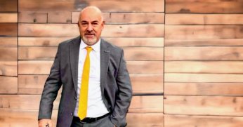 Sağlam kafa, sağlam bedende yetişir; eğitimle aydınlanır, sporla güç kazanır