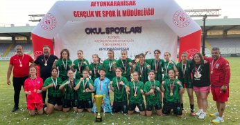 Yeşil Siyah programında şampiyonlar geçidi!