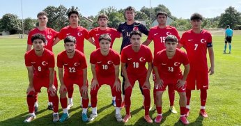 İzmitli Enes Çinemre’li Milliler İrlanda’yı yendi “2-0”