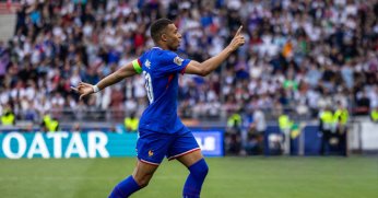 Almanya’ya Mbappe öpücüğü! “2-0”