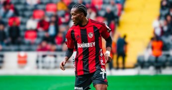 İtalyan basını Kocaelispor ve David Okereke'yi yazdı