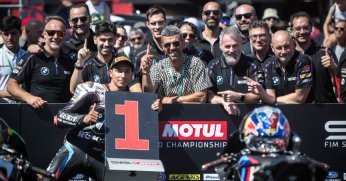 Toprak Razgatlıoğlu Macaristan’da da esti!