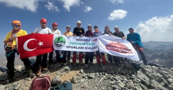 Kaçkar ve Verçenik'in zirvesinden selamlar!