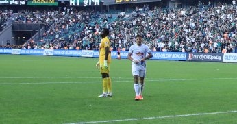 İlhan Palut sendeyiz... Ne yapacaksın görelim bakalım