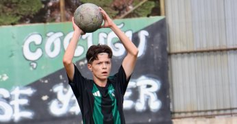 ŞOK! Kocaelispor’un rakibi yolda kaza yaptı… Maçlar oynanmayacak!