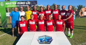 Kocaeli Masterler bir kez daha Türkiye şampiyonu! “2-1”