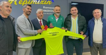 Dilovası’nda futbol için sahada, dostluk için bir aradaydılar!
