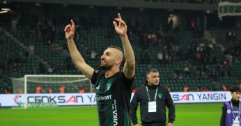 Üçlüyü Serdar Dursun çektirdi!