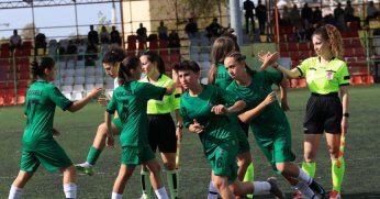 Kocaeli Kadın Futbol Kulübü’nde hedef Sakarya!