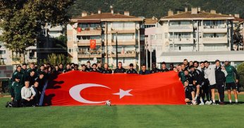 Kocaelispor en anlamlı kutlama!