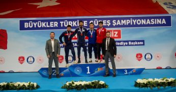 Kocaelili güreşçiler Gaziantep’ten kürsü yaparak döndü! 