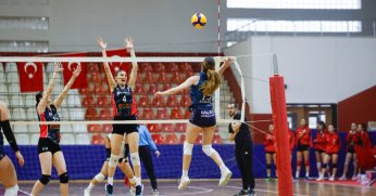 Voleybolda çifte derbi heyecanı yaşanacak