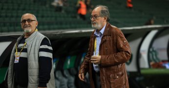 Metin Karan’a 50. meslek yılında güzel etkinlik!