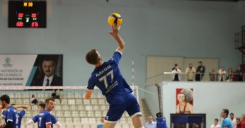 Kağıtspor voleybol keskin virajda... Rakip Fenerbahçe!