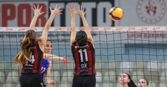 Kocaeli Voleybol Akademi 2’de 2 yaptı