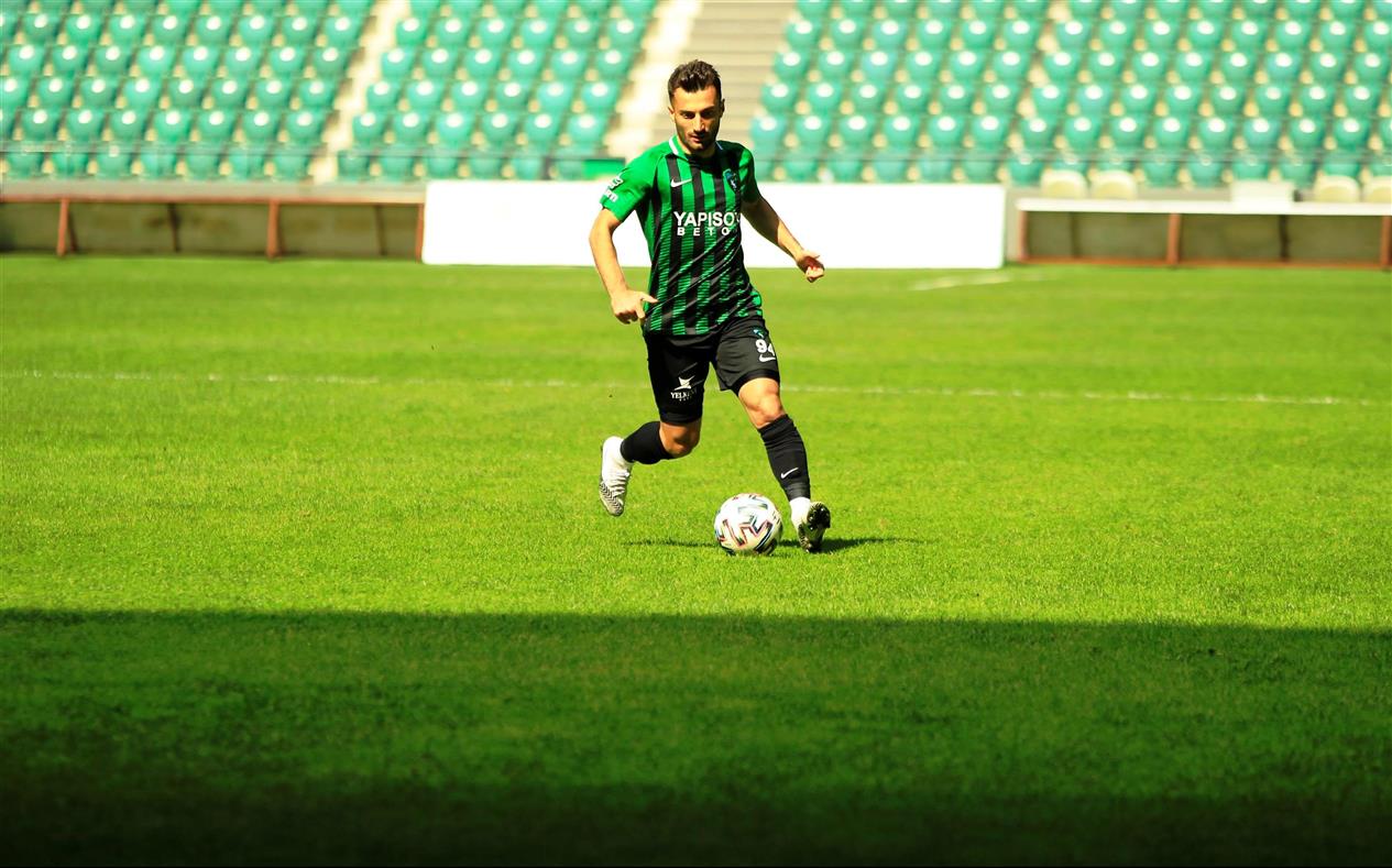 KOCAELİSPOR - Ankara Demir: 3-0 